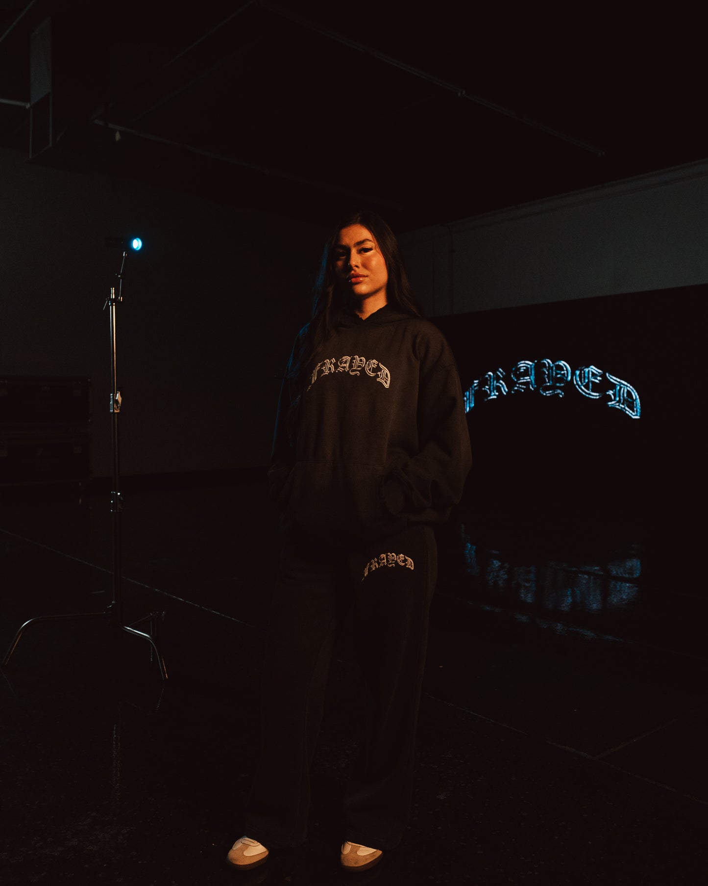 FRAYED ICEY BLUE GLOVE HOODIE