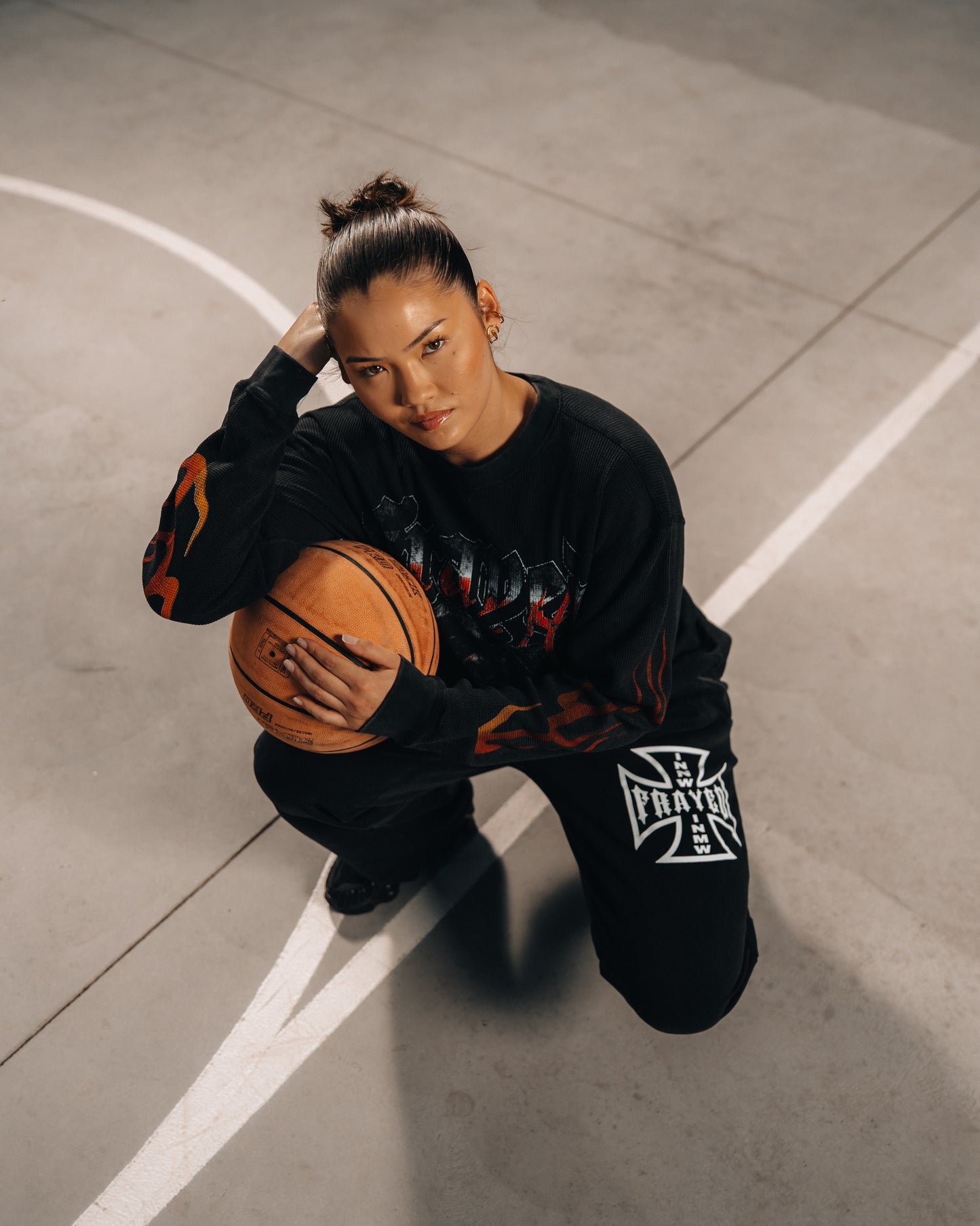 Frayed Cross Sweats Black