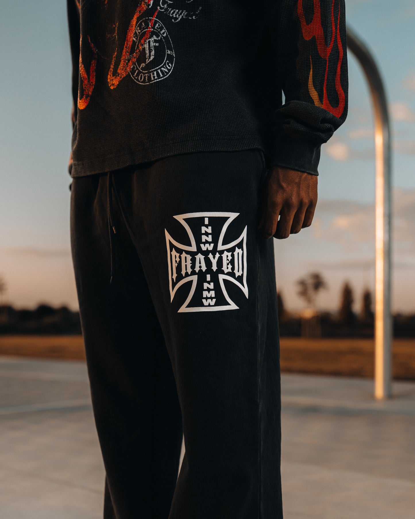 Frayed Cross Sweats Black