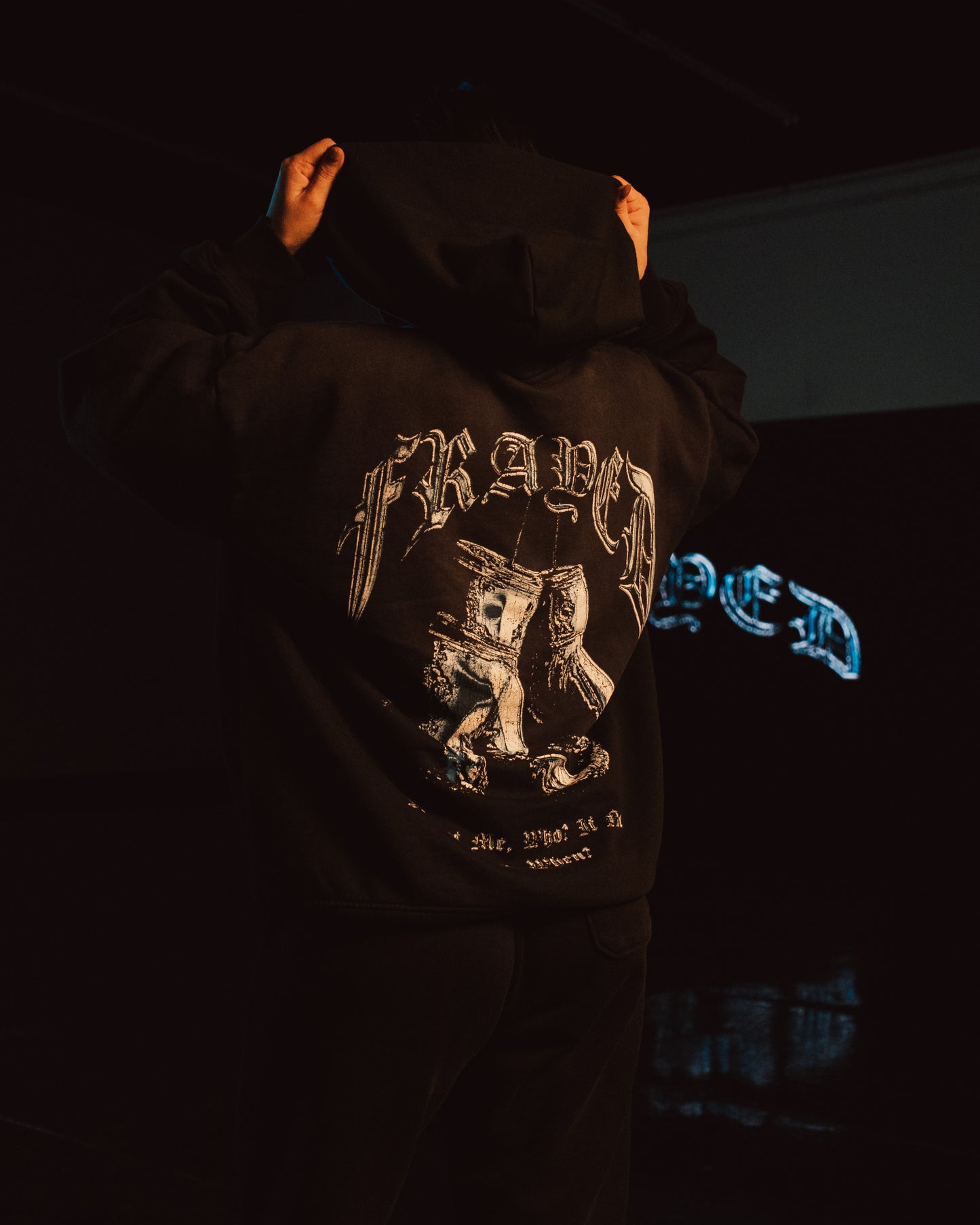FRAYED ICEY BLUE GLOVE HOODIE